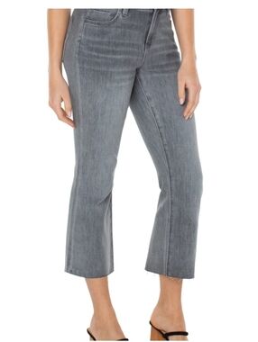 NWT Liverpool Hannah Crop Flare Jeans Gray Stretch Raw Hem High Rise Modern Chic